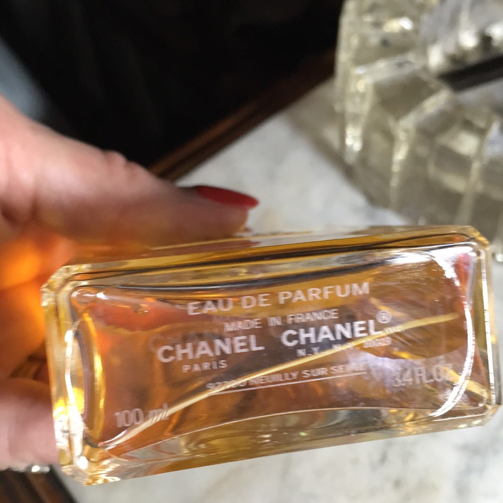 Chanel #5 - Picture 3 of 5